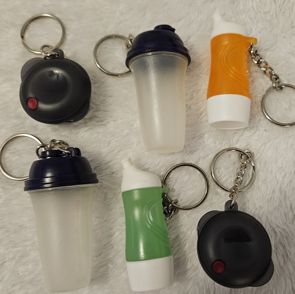 Tupperware mini Keychain 6 pcs